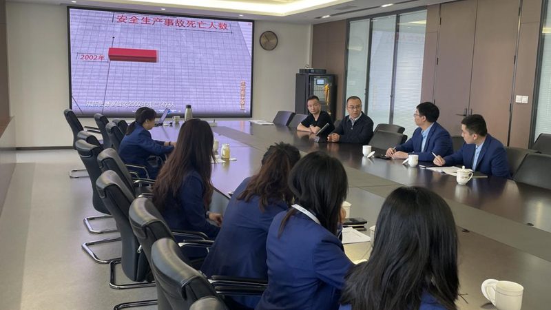 研究生保过班与普通班：背后的区别与考量**