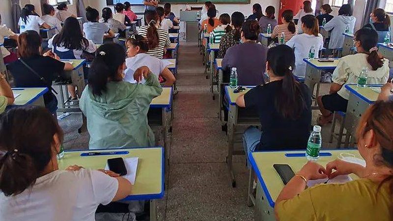 健康管理师证与公共营养师证：职业发展路径解析